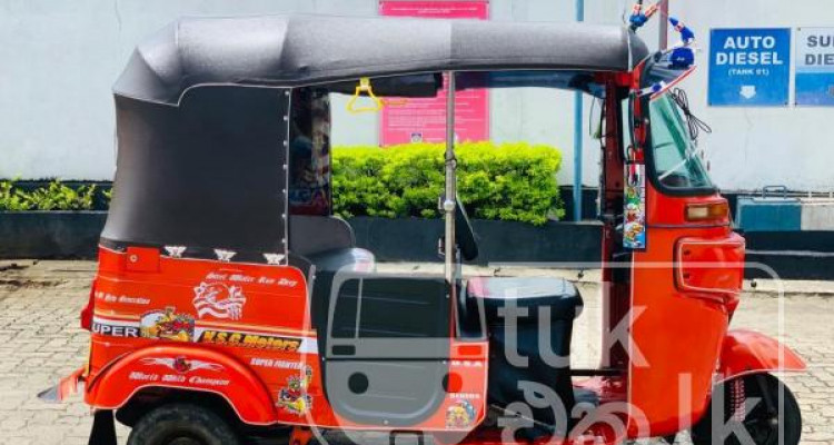 BAJAJ 2014 4 STROKE