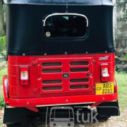 BAJAJ 2018 4 STROKE