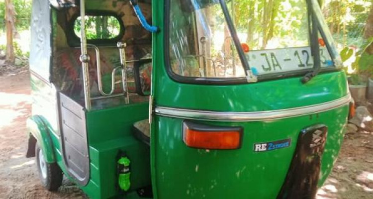 BAJAJ 2004 2 STROKE