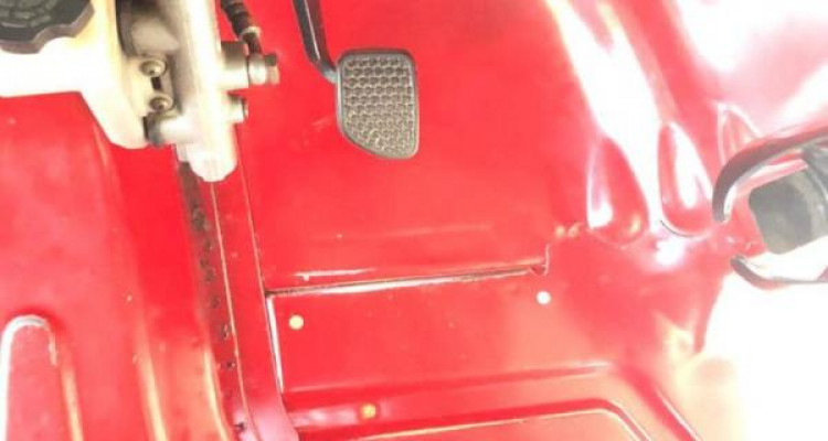 BAJAJ 2018 4 STROKE