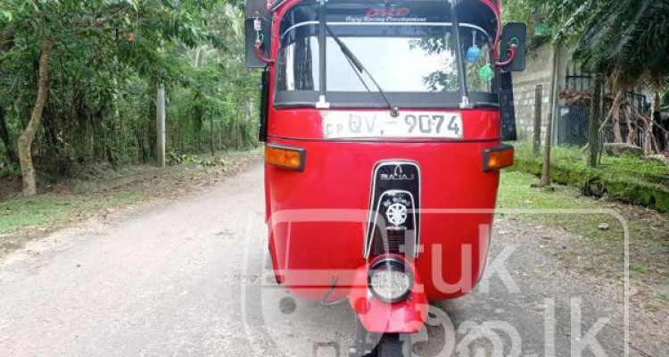 BAJAJ 2009 4 STROKE