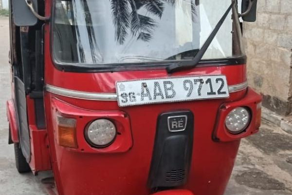 BAJAJ 2012 4 STROKE