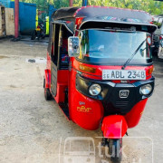 BAJAJ 2016 4 STROKE
