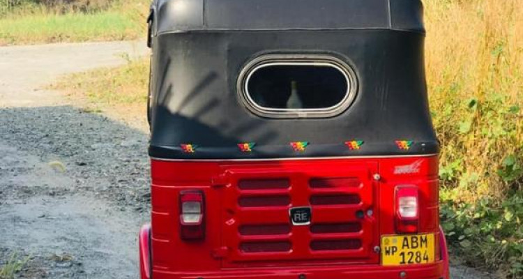 BAJAJ 2016 4 STROKE