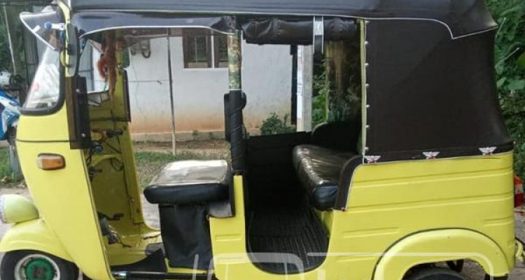 BAJAJ 1998 2 STROKE