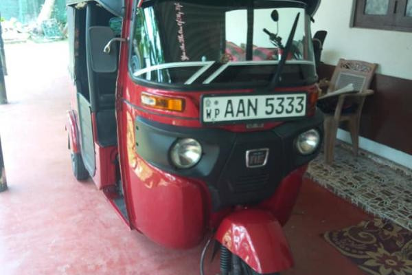 BAJAJ 2014 4 STROKE