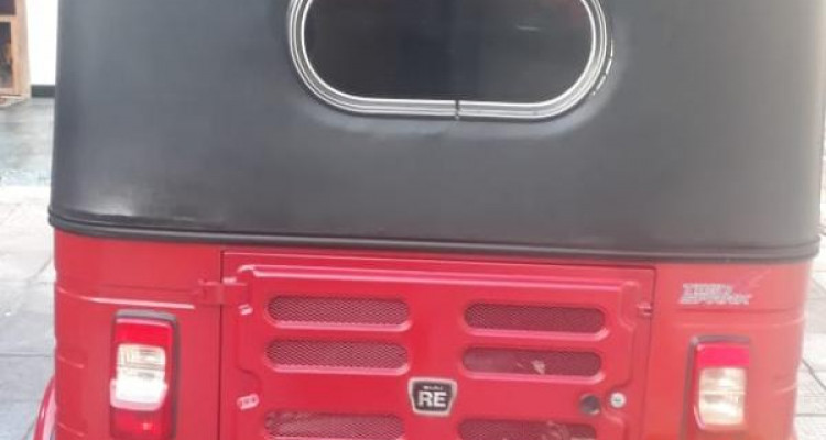 BAJAJ 2017 4 STROKE