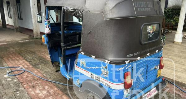 BAJAJ 2010 4 STROKE