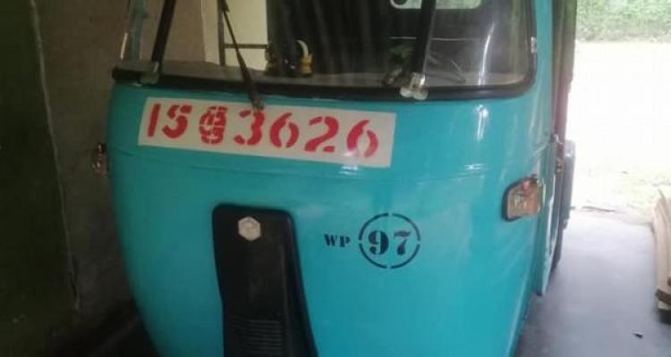 BAJAJ 1987 2 STROKE