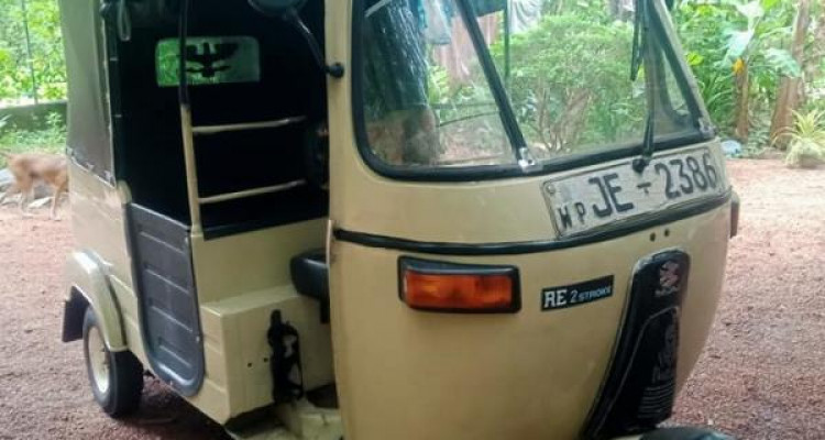 BAJAJ 2004 2 STROKE