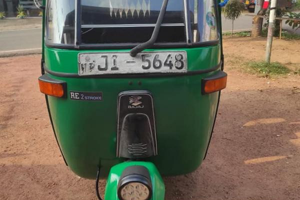 BAJAJ 2004 4 STROKE