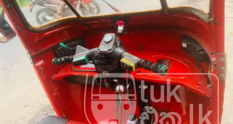 BAJAJ 2009 4 STROKE