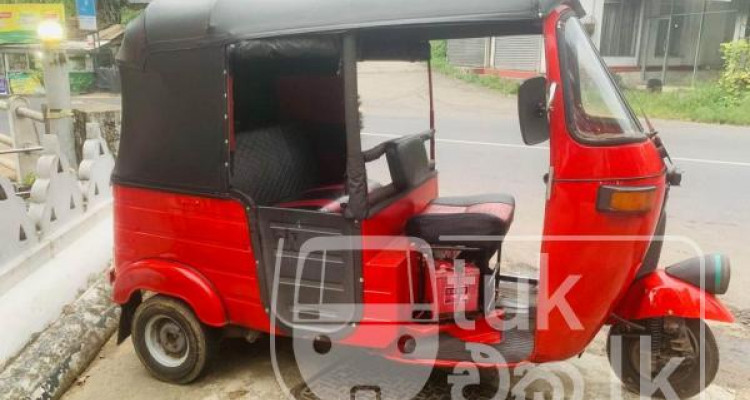 BAJAJ 2009 4 STROKE