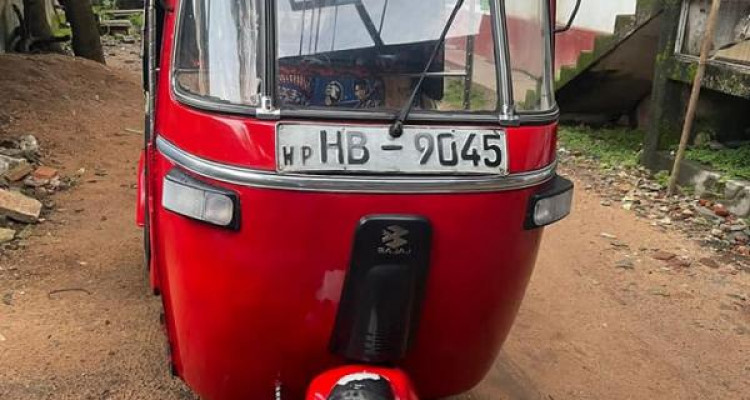 BAJAJ 2004 2 STROKE