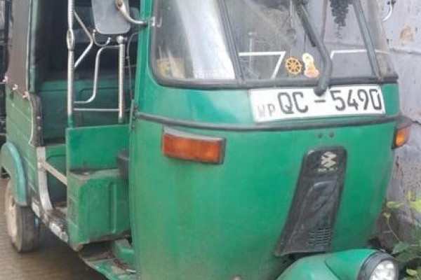 BAJAJ 2005 2 STROKE