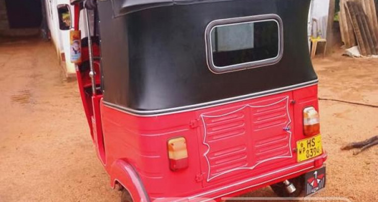 BAJAJ 2003 2 STROKE