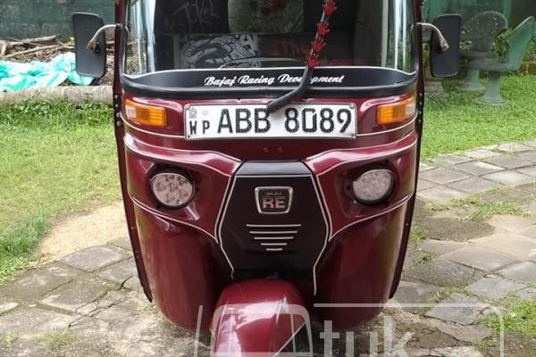 BAJAJ 2015 4 STROKE
