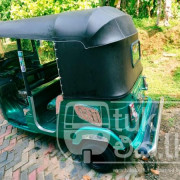 BAJAJ 2015 4 STROKE