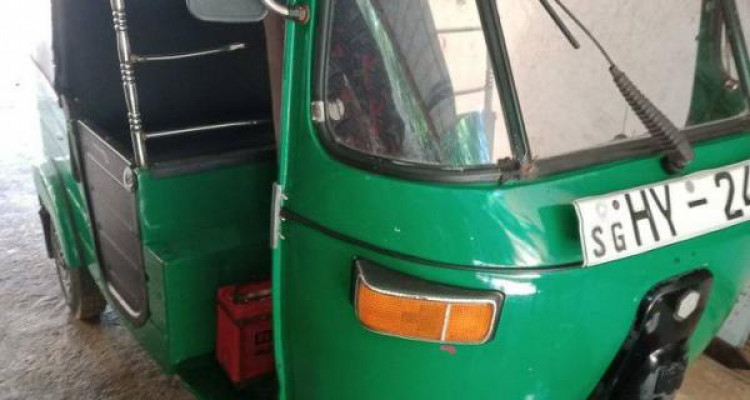 BAJAJ 2004 2 STROKE