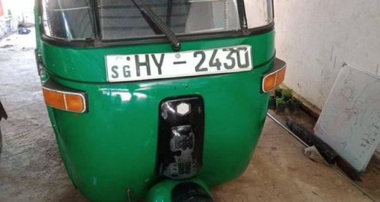 BAJAJ 2004 2 STROKE
