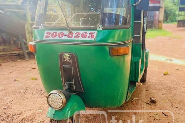 BAJAJ 1995 2 STROKE