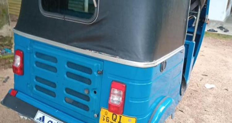 BAJAJ 2006 2 STROKE