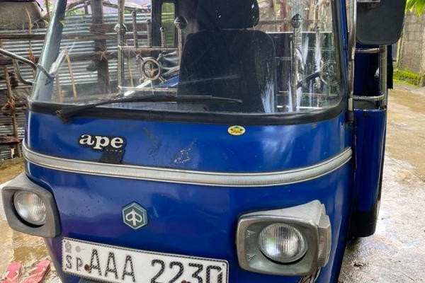 PIAGGIO 2012 APE