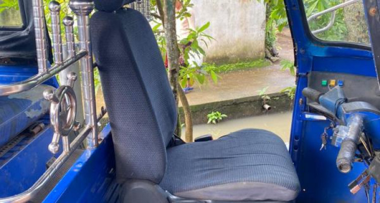 PIAGGIO 2012 APE