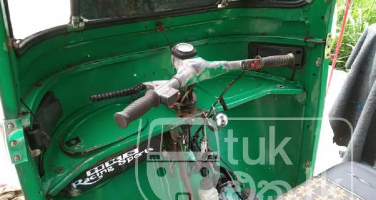 BAJAJ 2003 2 STROKE