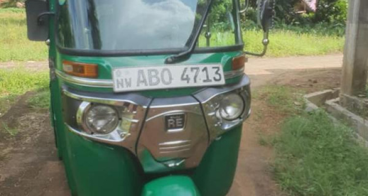 BAJAJ 2016 4 STROKE