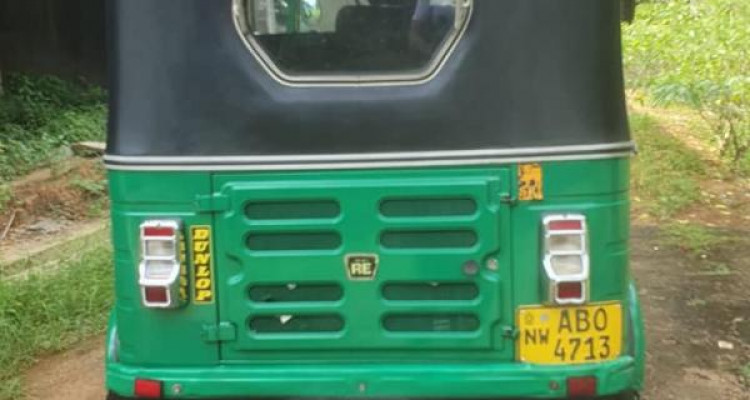 BAJAJ 2016 4 STROKE