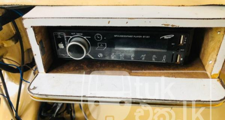 BAJAJ 2 STROKE 2004