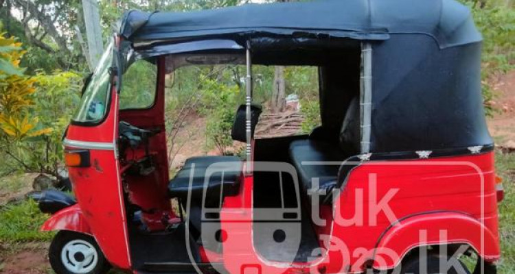 BAJAJ 2009 4 STROKE