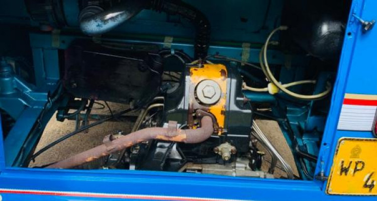 BAJAJ 2011 4 STROKE