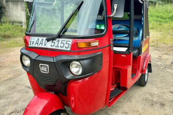 BAJAJ 2014 4 STROKE