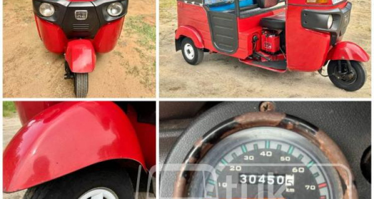 BAJAJ 2014 4 STROKE