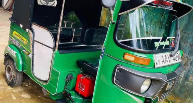 BAJAJ 2014 4 STROKE