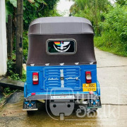 BAJAJ 2015 4 STROKE