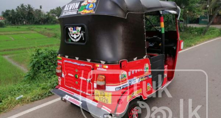 BAJAJ 2010 4 STROKE