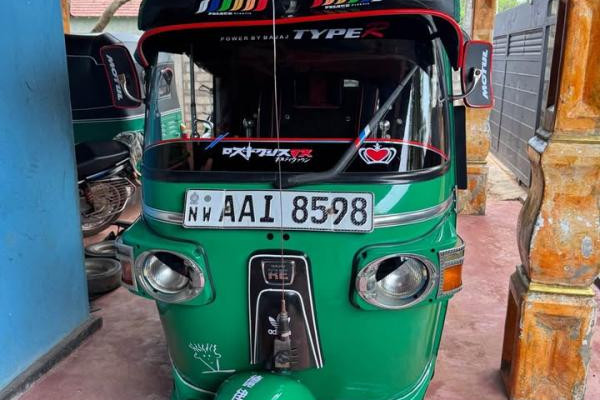 BAJAJ 2013 4 STROKE