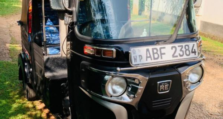 BAJAJ 2015 4 STROKE