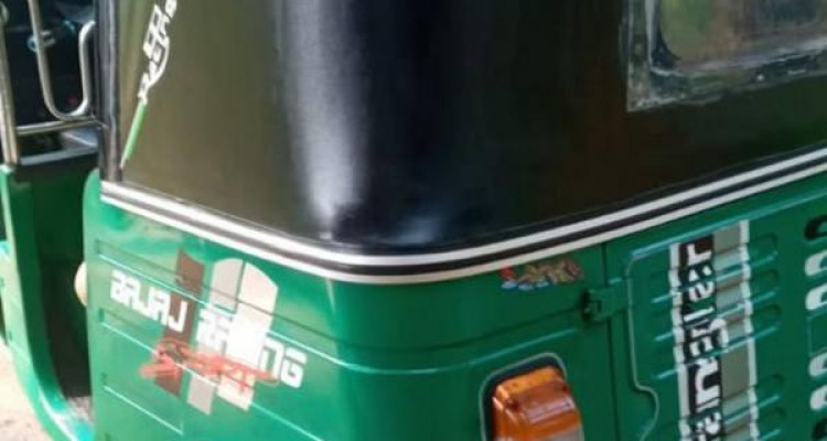 BAJAJ 2011 4 STROKE