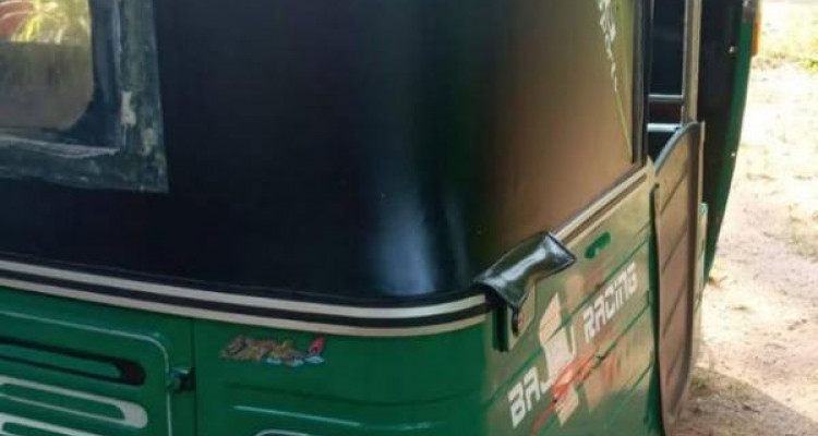 BAJAJ 2011 4 STROKE