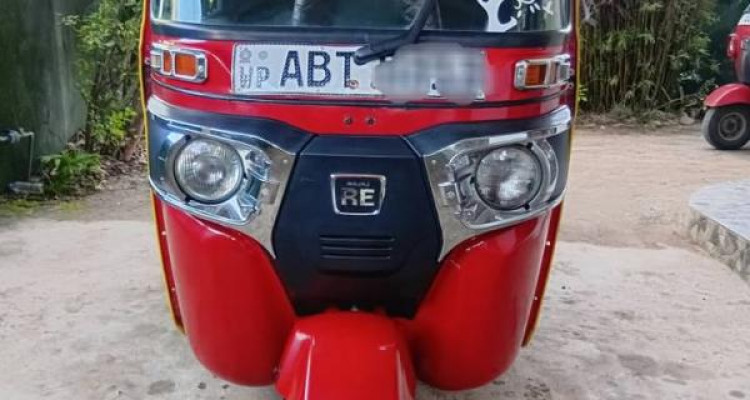 BAJAJ 2018 4 STROKE