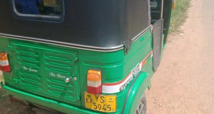 BAJAJ 2011 4 STROKE