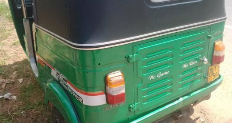BAJAJ 2011 4 STROKE