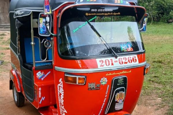 BAJAJ 1996 2 STROKE