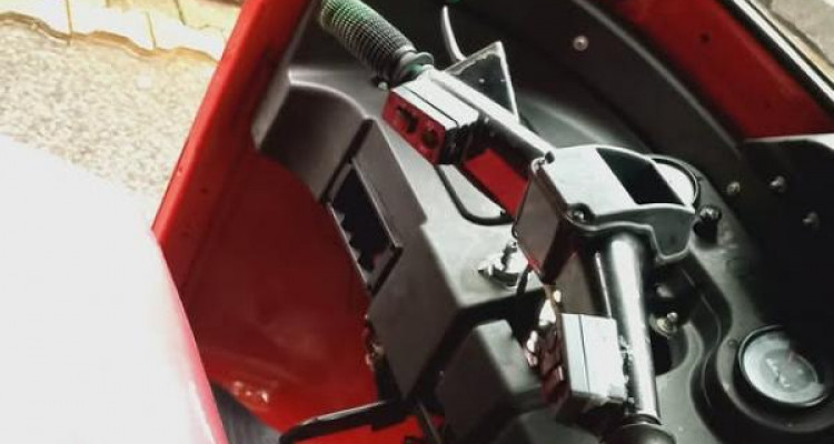 BAJAJ 2018 4 STROKE
