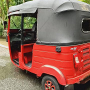 BAJAJ 2018 4 STROKE