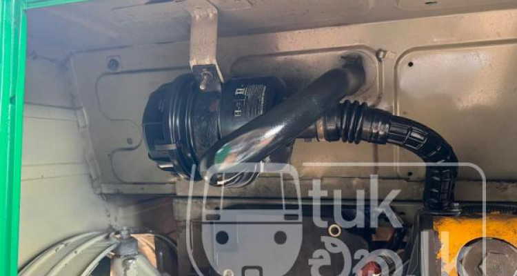 BAJAJ 2015 4 STROKE